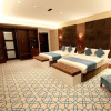 Отель Royal Crown Hotel, фото 2