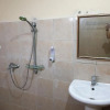 Отель OYO 90884 Rori Homestay, фото 9