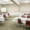 Отель Comfort Inn & Suites Riverview near Davenport and I-80, фото 13