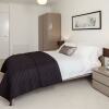 Отель Fantastic Modern 2 Bed Apartment in Shadwell, фото 4