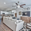 Отель Azure Seas Villa NEW Luxury Steps To Beach, фото 18