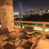 Отель Elegant Modern & Style Hillview Balcony, фото 12