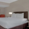 Отель Ramada Plaza Calgary Downtown, фото 28