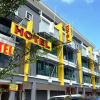 Отель New Wave Hotel Batu Caves, фото 1