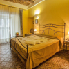 Отель Double Triple Room in Naples City Center, фото 5