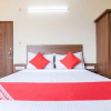 Отель OYO 9253 Champion Comfort, фото 15