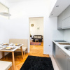 Отель Bright and Sunny Apartment in The City Center!, фото 7