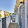 Отель Ocean City Townhome < 1 Mi to Beach: Marina Views!, фото 1