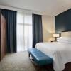 Отель Embassy Suites Brea - North Orange County Hotel, фото 3