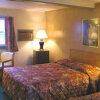 Отель Relax Inn Watertown в Уотертауне
