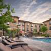 Отель Hampton Inn & Suites Windsor - Sonoma Wine Country, фото 15