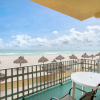 Отель Days Hotel - Thunderbird Beach Resort, фото 8
