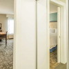 Отель Hampton Inn & Suites Orlando At SeaWorld, фото 31