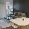 Отель Luxe Downtown Condo with Amenities 19, фото 5