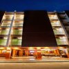 Отель Deva Suites Patong на Пхукете