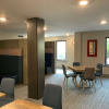 Отель Oxford Suites Portland - Jantzen Beach, фото 15