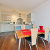 Отель Spacious Flat With Balcony Close to the River in Greenwich by Underthedoormat, фото 13