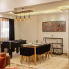 Отель Play Foosball & Do Yoga - 1 BR Apt 5 Min To Airport, фото 13