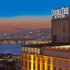 Отель Double Tree By Hilton Izmir Alsancak в Измире