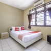 Отель Super OYO 1568 Stasiun Ka Cirebon Guest House, фото 19