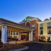 Отель Holiday Inn Express Hotel And Suites Hinesville в Хайнсвилле