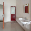 Отель Reddoorz Syariah Near Sentani City Square, фото 11