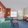 Отель Breeze Inn & Suites, фото 3