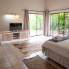 Отель Bushriver Lodge, фото 2