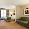 Отель Country Inn & Suites by Radisson, Peoria North, IL, фото 4