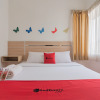 Отель RedDoorz near Alun Alun Bandung 3, фото 8