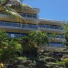 Отель Coral Sea Vista Apartments в Эйрли-Биче