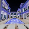 Отель Arrival IN October: 20% Discount! at Waykiri Luxury Condos, Unit A-05, фото 25