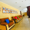 Отель New Overseas Chinese Hotel, фото 2