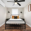 Отель Uptown Cottage Unit B, фото 7