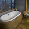 Отель Makakatana Bay Lodge, фото 7