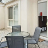 Отель Smart Caulfield Townhouse, фото 6