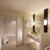 Отель DoubleTree by Hilton Hotel Naha Shuri Castle, фото 9