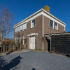 Отель Spacious Holiday Home With Sunny Garden 150 Meters From the Beach and Shops, фото 1