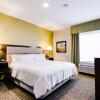 Отель Candlewood Suites West Edmonton - Mall Area, an IHG Hotel, фото 34