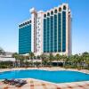 Отель Sheraton Dammam Hotel & Convention Centre, фото 1