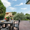 Отель Pedara Lovely Flat with Terrace, фото 27