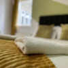 Отель Impeccable 2-bed Apartment in Gateshead, фото 2