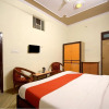 Отель OYO 23499 Hotel Sky Inn, фото 7