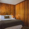Отель Barefoot Villas Room 1 Redwood, фото 10