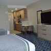 Отель Best Western Premier Route 97 Vernon, фото 7