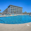 Отель Myrtle Beach Condo w/ Patio, Beach & Pool Access!, фото 21