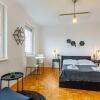 Отель New with a View - Modern Studio, фото 5