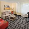 Отель TownePlace Suites by Marriott Fayetteville North, фото 7