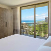 Отель Embassy Suites Waikiki Beach Walk, фото 20