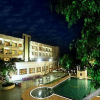 Отель Pluz Resort, фото 1